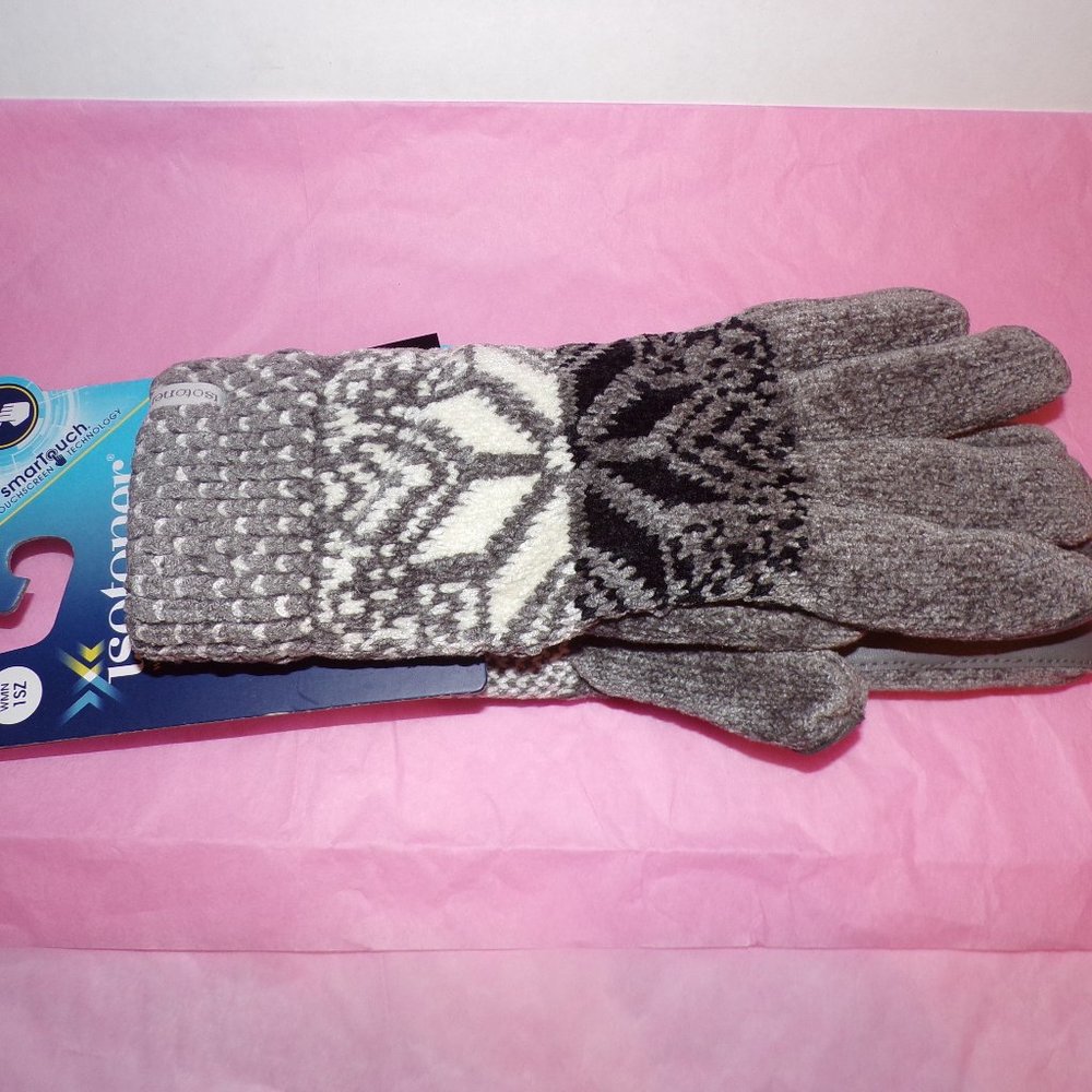 Isotoner Signature Women's Chenille Snowflake Glov